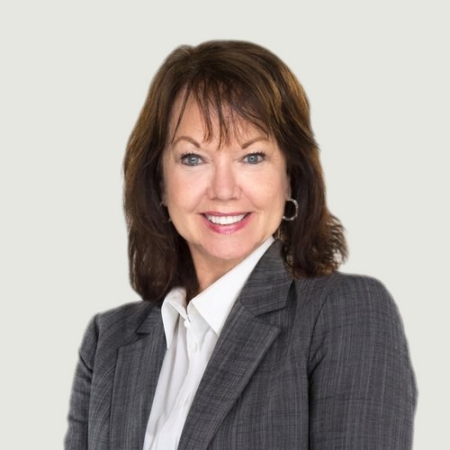 Debi Carter, CCIM, Capstone Commercial